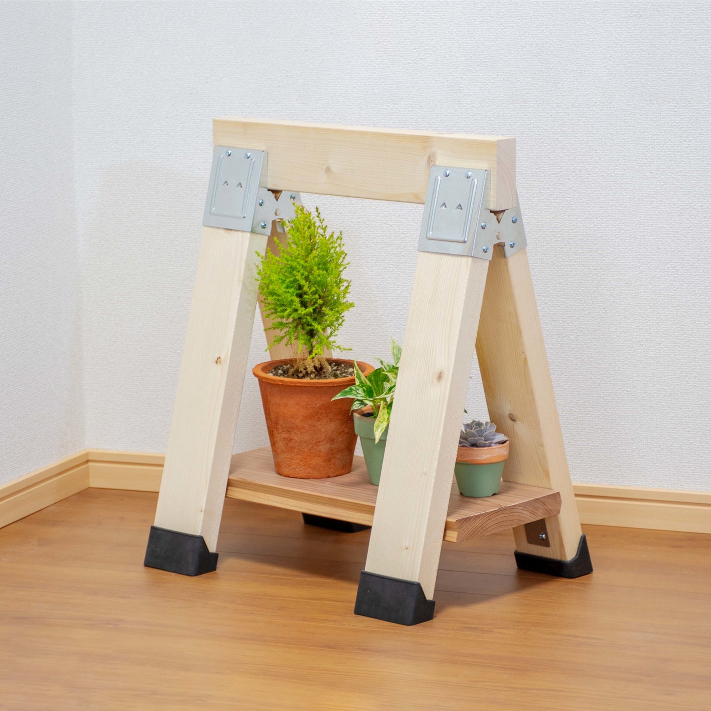 トライジョイントブラケット 棚受け|【トライジョイントブラケット公式】簡単オシャレDIY。作業台、シェルフやハンガーラックなどアイデア次第